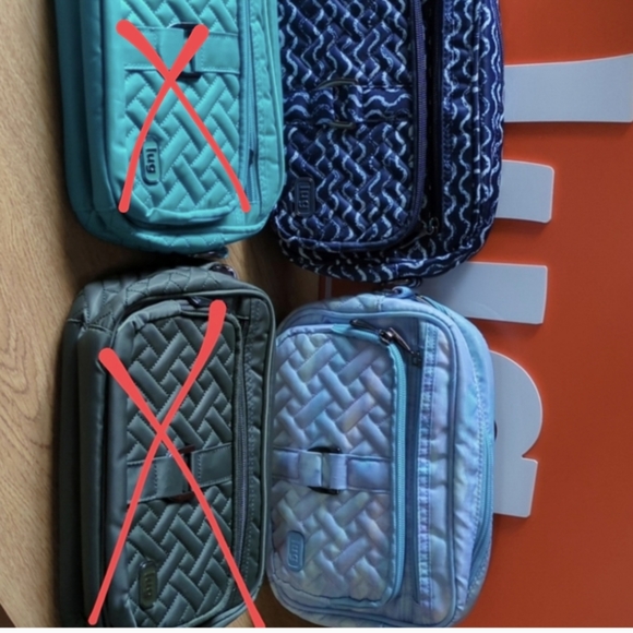 UNABLE TO DELETE, NONE LEFT Lug Carousels - Picture 4 of 5